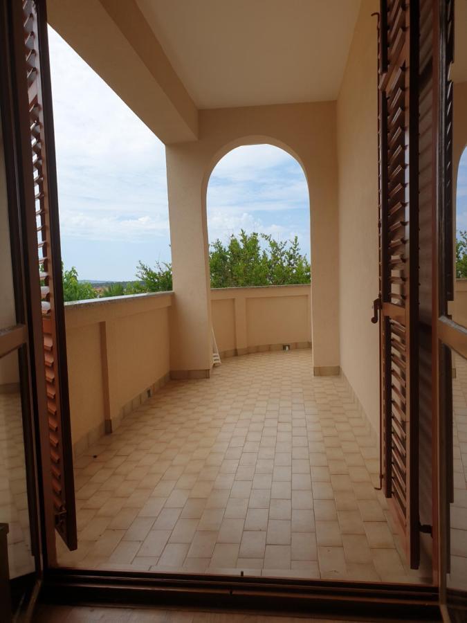 Apartments Davorka Banjol Exterior foto